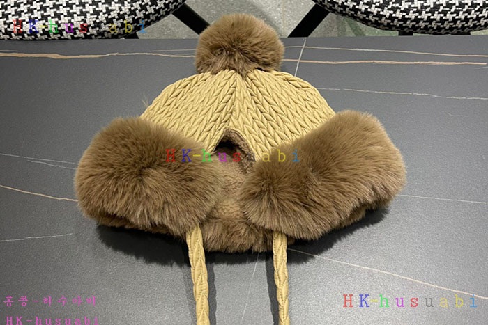 NEW 샤넬 모자 신상 C 670700
