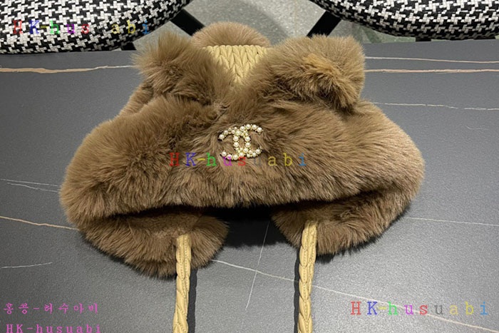 NEW 샤넬 모자 신상 C 670700