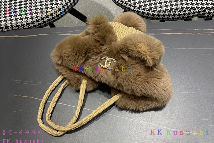 NEW 샤넬 모자 신상 C 670700