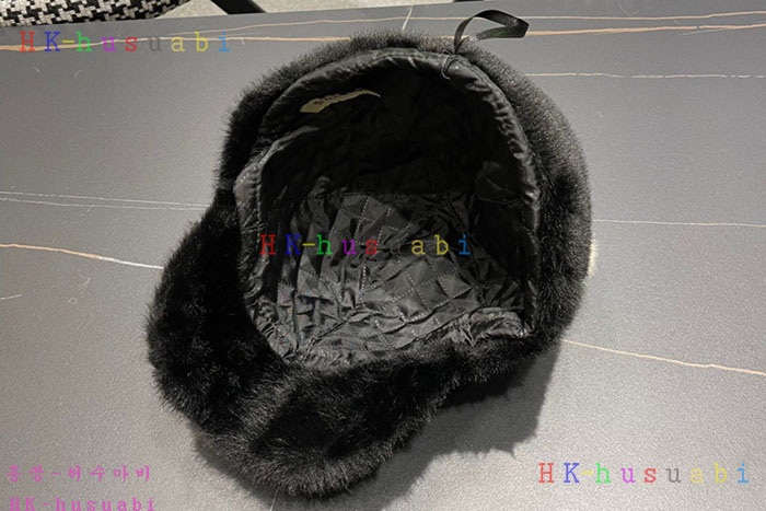 NEW 몽클레어 모자 신상 M 996730