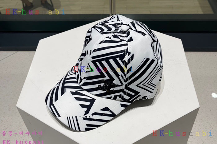NEW 샤넬 모자 신상 C 670811