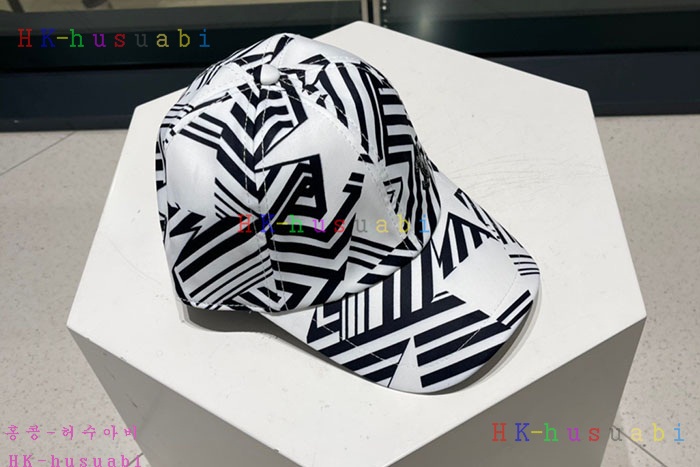 NEW 샤넬 모자 신상 C 670811