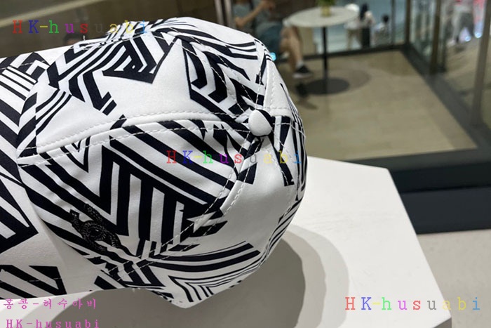 NEW 샤넬 모자 신상 C 670811