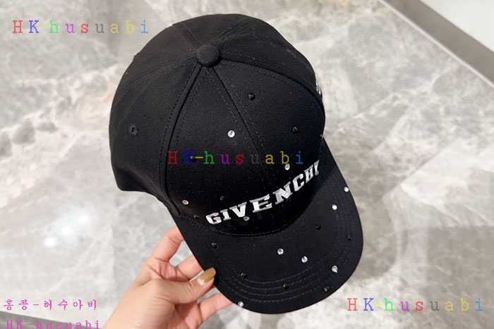 NEW 지방시 모자 신상 GV 8570660