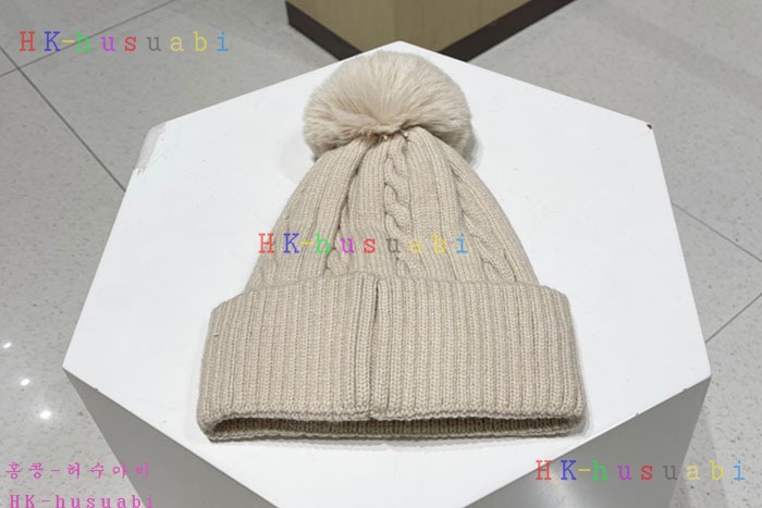 NEW 셀린느 모자 신상 C 6677403