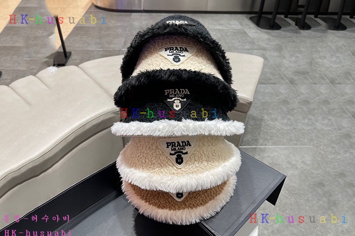 NEW 프라다 모자 신상 P 2455303