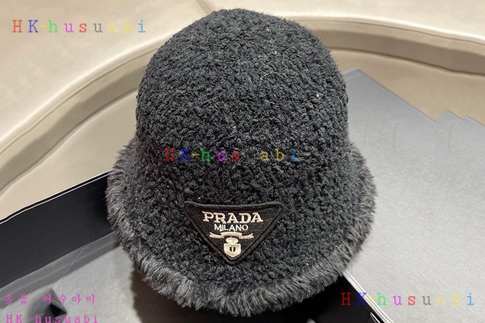 NEW 프라다 모자 신상 P 2455303