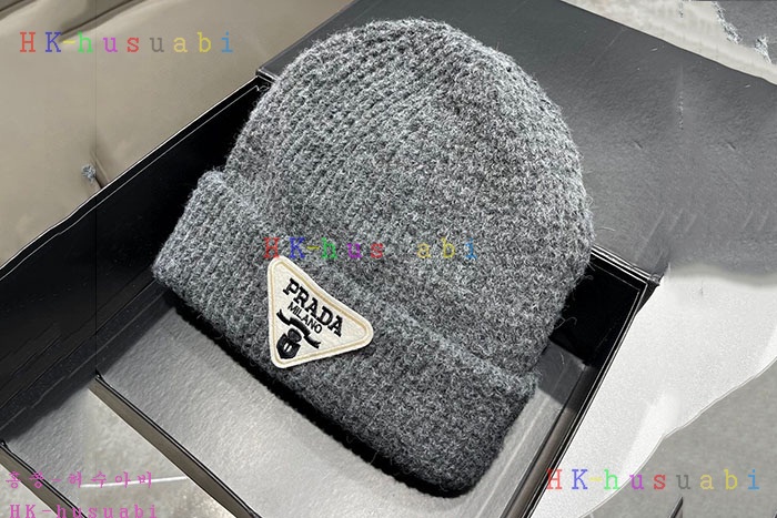 NEW 프라다 모자 신상 P 24540100