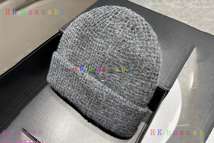 NEW 프라다 모자 신상 P 24540100