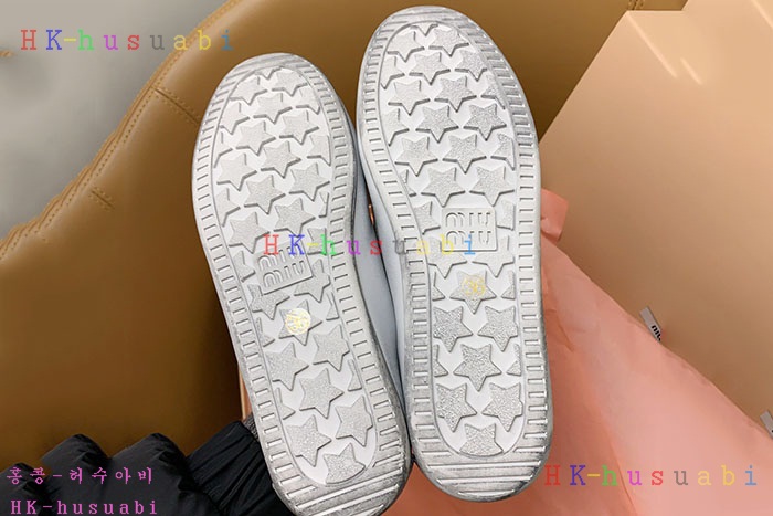 NEW 미우미우 신발 신상 M 8857002