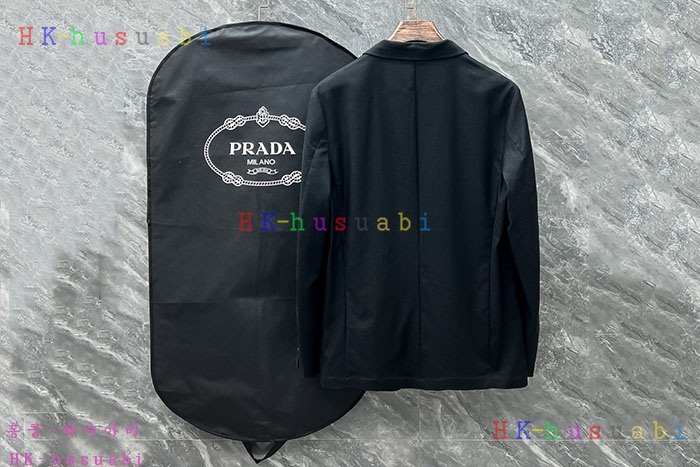 NEW 프라다 반팔티 신상 P 664465
