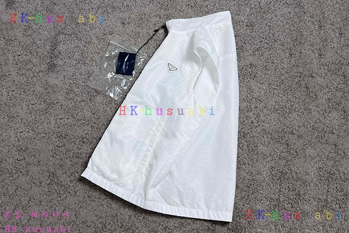 NEW 프라다 조끼 신상 P 997007