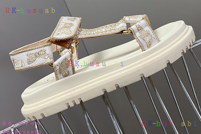 NEW 디올 샌들 신상 DR 655255