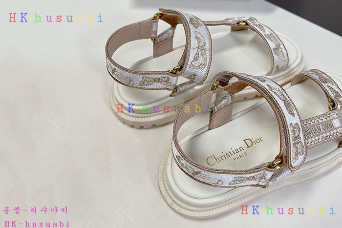 NEW 디올 샌들 신상 DR 655255