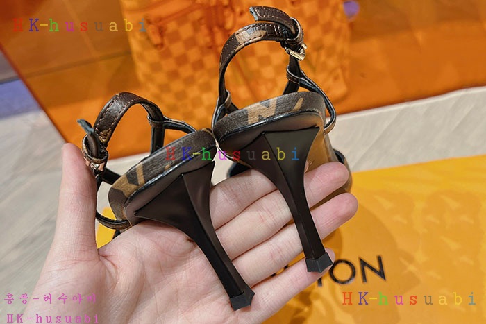 NEW 루이비통 신발 신상 LV 691152