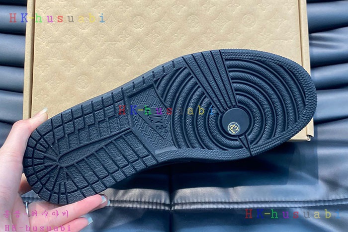 NEW 루이비통 신발 신상 LV 6900155