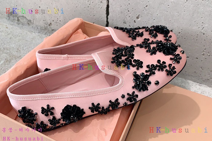 NEW 미우미우 신발 신상 MU 680041