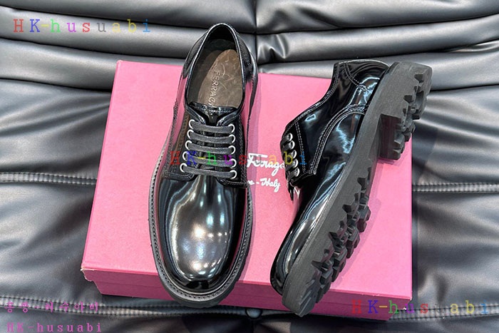 NEW 페라가모 신발 신상 F 695220