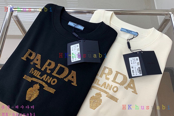 NEW 프라다 반팔티 신상 P 997047