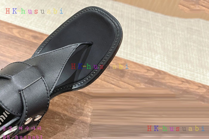 NEW 미우미우 신발 신상 MU 669005