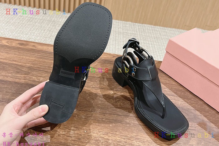 NEW 미우미우 신발 신상 MU 669005