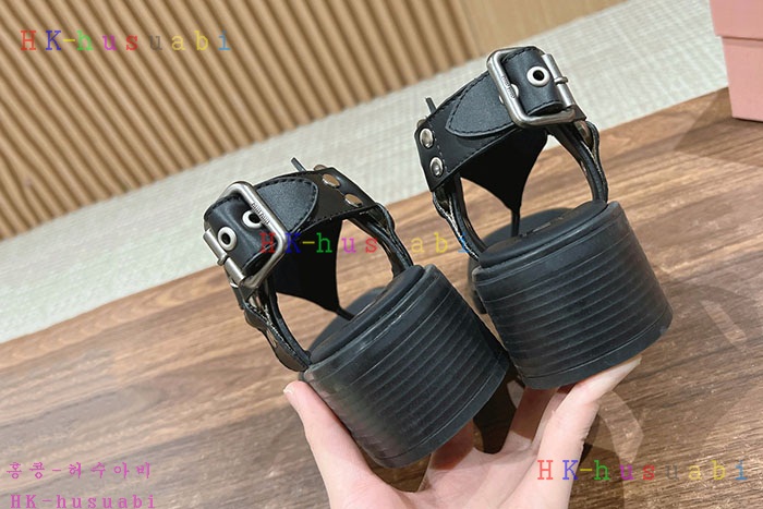 NEW 미우미우 신발 신상 MU 669005