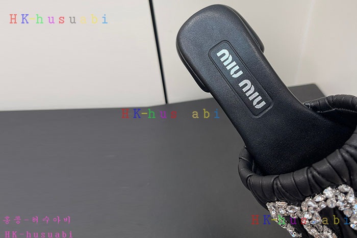 NEW 미우미우 신발 신상 MU 806607