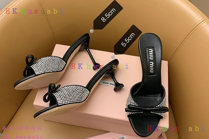 NEW 미우미우 신발 신상 MU 807700