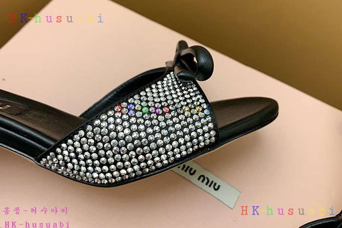 NEW 미우미우 신발 신상 MU 807700