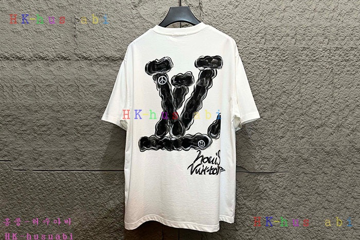 NEW 루이비통 반팔티 신상 LV 690026