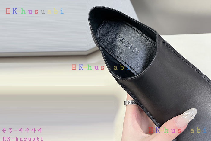 NEW 발렌시아가 신발 신상 B 66801