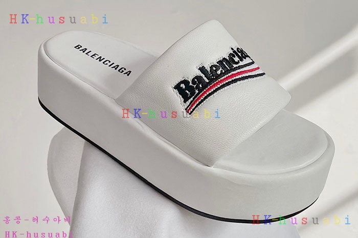 NEW 발렌시아가 샌들 신상 B 669952