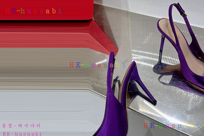 NEW 발렌티노 샌들 신상 V 2660011