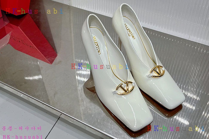 NEW 발렌티노 샌들 신상 V 2660016