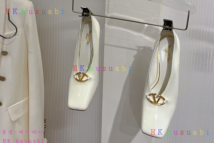 NEW 발렌티노 샌들 신상 V 2660016