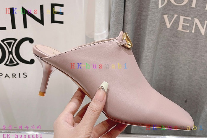 NEW 발렌티노 샌들 신상 V 2660018