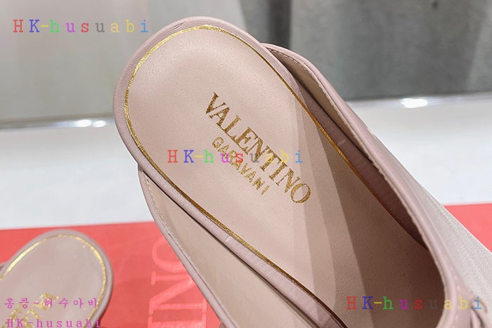NEW 발렌티노 샌들 신상 V 2660018