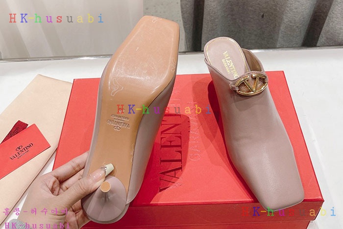 NEW 발렌티노 샌들 신상 V 2660018