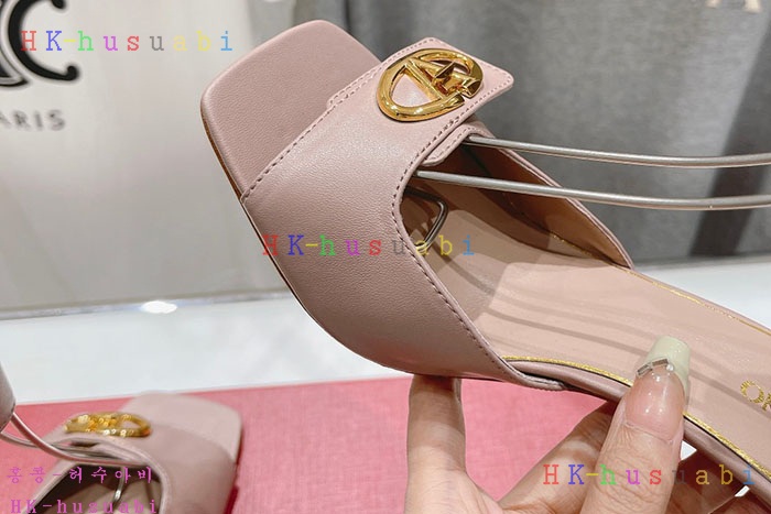 NEW 발렌티노 샌들 신상 V 2661100