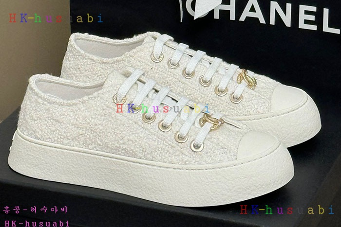 NEW 샤넬 스니커즈 신상 C 698850
