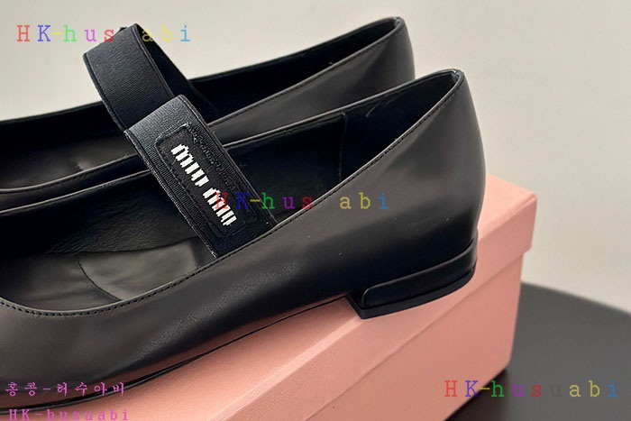 NEW 미우미우 신발 신상 MU 669226