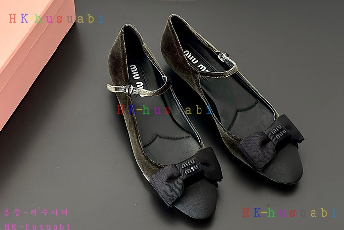 NEW 미우미우 신발 신상 MU 669231