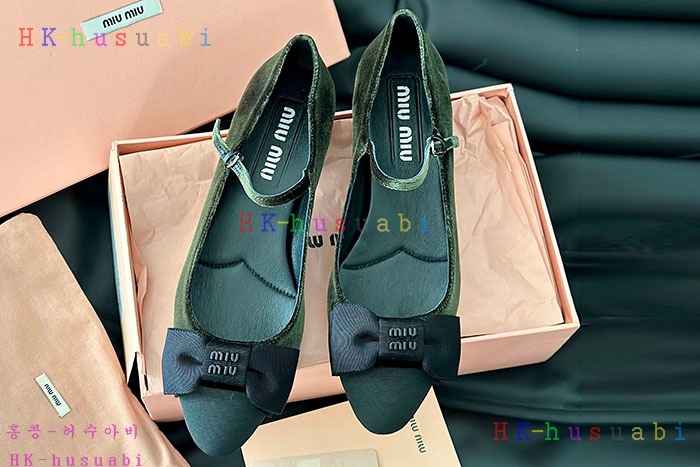NEW 미우미우 신발 신상 MU 669231