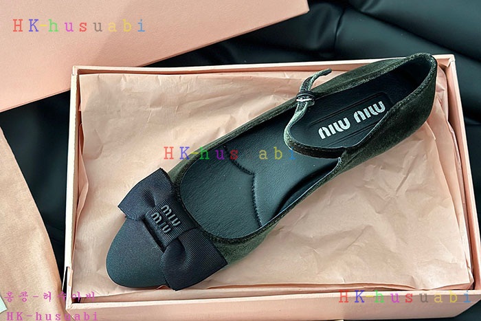 NEW 미우미우 신발 신상 MU 669231
