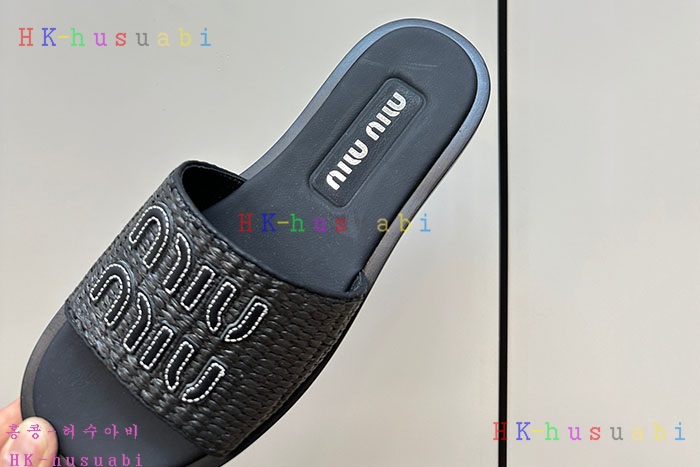 NEW 미우미우 신발 신상 MU 669243