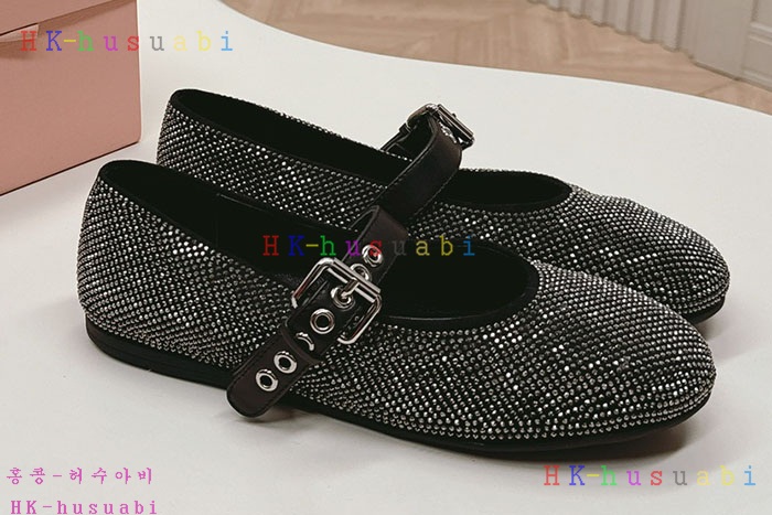 NEW 미우미우 신발 신상 MU 669239