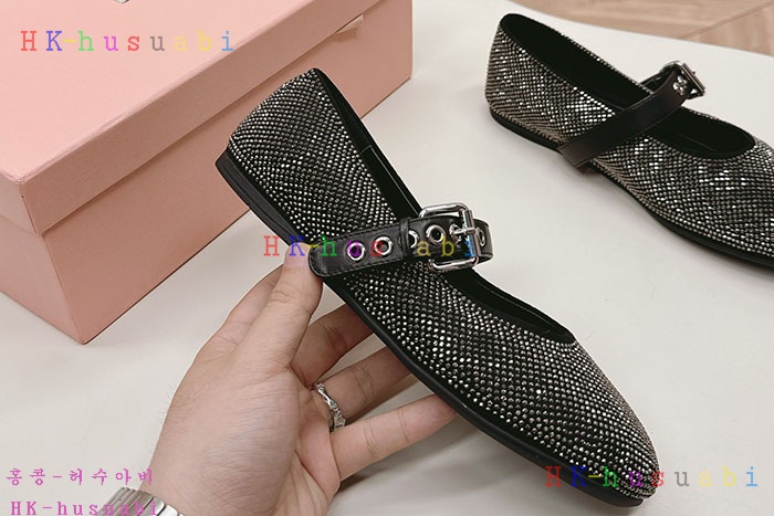 NEW 미우미우 신발 신상 MU 669239