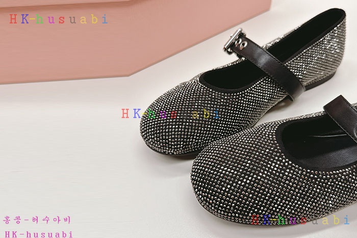 NEW 미우미우 신발 신상 MU 669239
