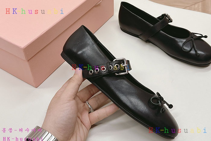 NEW 미우미우 신발 신상 MU 669240