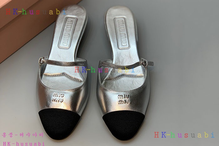 NEW 미우미우 신발 신상 MU 669250